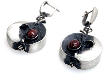 Earrings with Garnet A3140401400