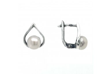Earrings with cultivated freshwater pearl A2510400300 1