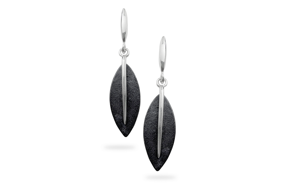 Silver oxidized earrings - Leaves Silver oxidized earrings - Leaves