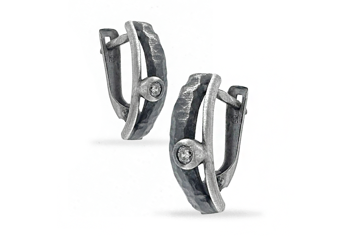 Silver earrings with zircon AU0000500260 Silver earrings with zircon AU0000500260