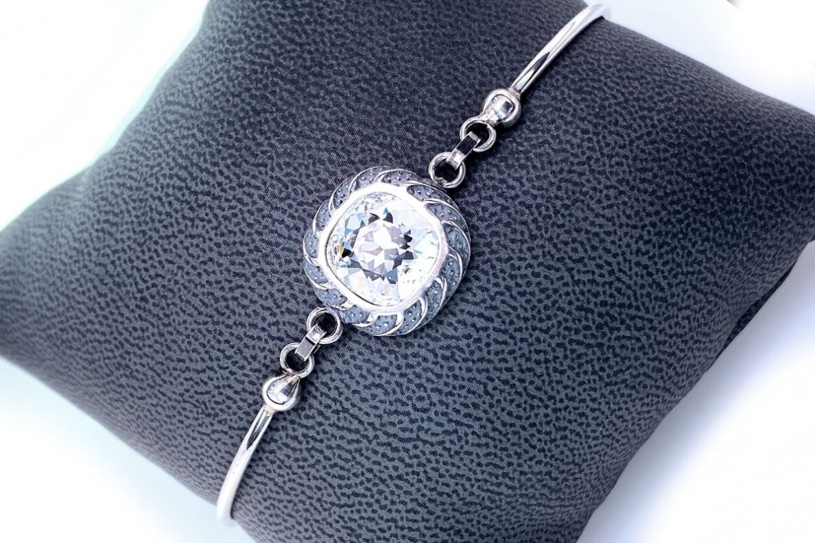 Sidabrinė apyrankė su Swarovski krištolu AP349400760 1 Sidabrinė apyrankė su Swarovski krištolu AP349400760 1