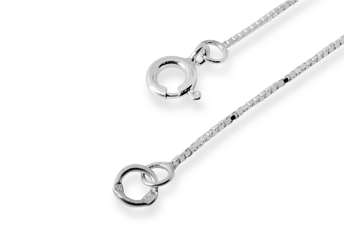 Silver chain with Star 4