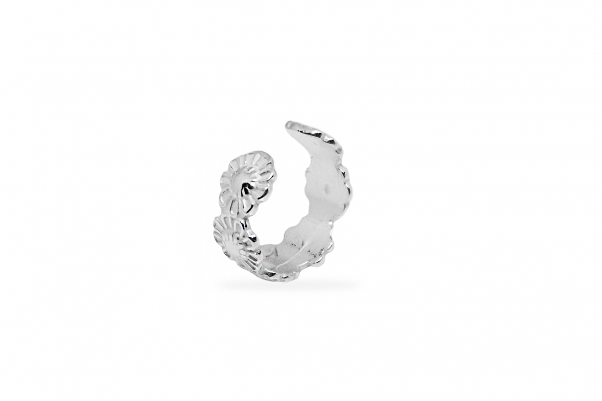 Silver ear cuffs - Daisy Silver ear cuffs - Daisy
