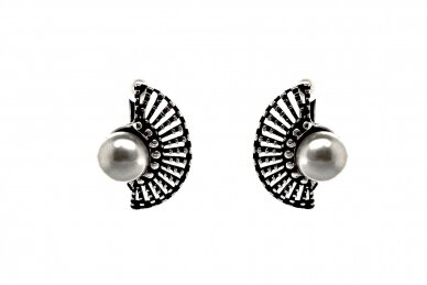 Silver earrings with pearls AU0000400490