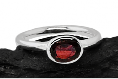 Silver ring with Garnet 2 Silver ring with Garnet 2