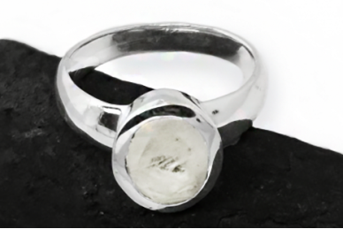 Silver ring with Moonstone 1