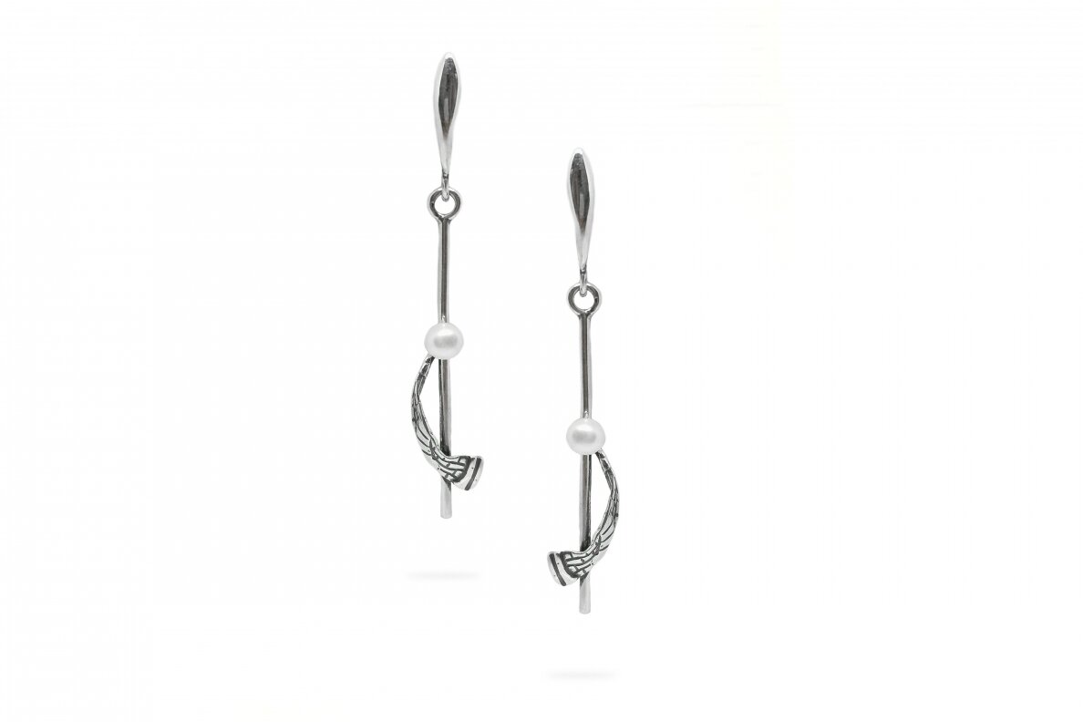 Exclusive earrings with Pearls