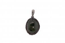 Exclusive pendant with Jade stone