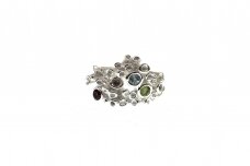 Exclusive ring with various stones