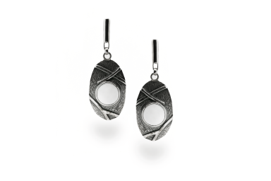 Exclusive earrings with Mother of Pearl Exclusive earrings with Mother of Pearl