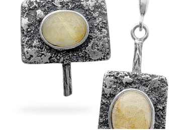 Exclusive earrings with Quartz 4 Exclusive earrings with Quartz 4