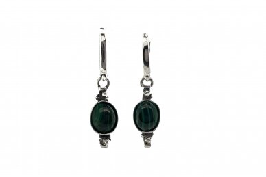 Exclusive earrings with Malachite