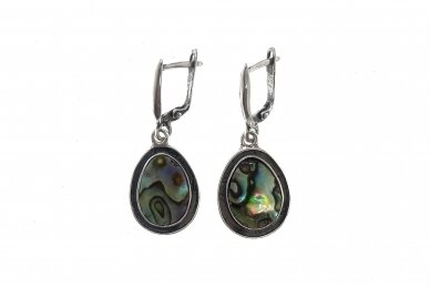 Exclusive earrings with mother of pearl
