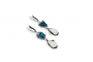 Exclusive earrings with Mother of Pearl and Quartz 1 Exclusive earrings with Mother of Pearl and Quartz 1