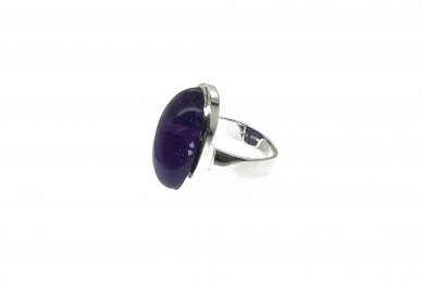 Exclusive ring with amethyst stone 1