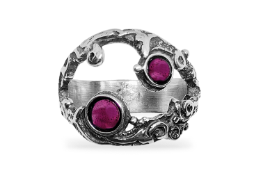 Exclusive ring with Garnet 1 Exclusive ring with Garnet 1