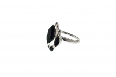 Exclusive ring with Onyx stone 1