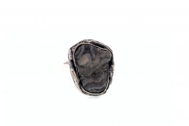 Vienetinis žiedas su Opalo drūza