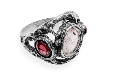 Exclusive ring with Rose Quartz and Garnet 2 Exclusive ring with Rose Quartz and Garnet 2